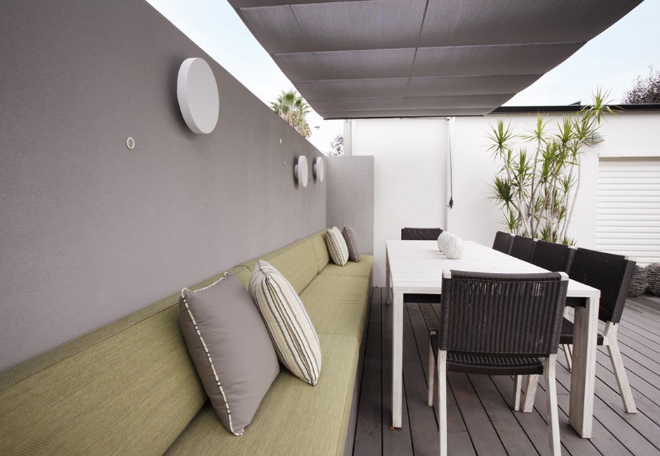 villa-exterior-courtyard-custom-furniture-banquette-seating-koush-unley-2